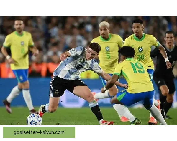 南美足球历史回顾：各国球迷期待再现辉煌与激情