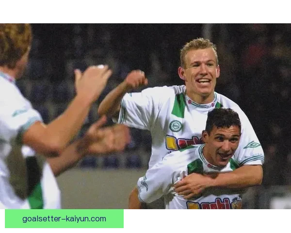 荷甲青训输出表现不断提升，培养新秀备受关注