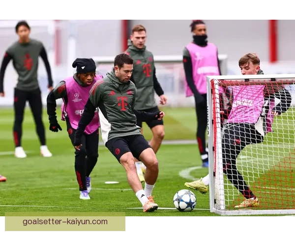 欧冠联赛淘汰赛阶段即将到来，球队备战状态持续提升